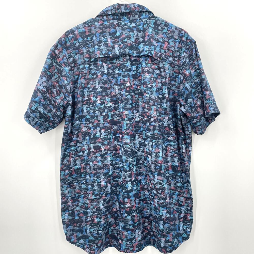 Exofficio Men’s Vented Button Down Shirt, Sz. L Fish Print, Gorpcore Hiking Fish - Picture 2 of 11